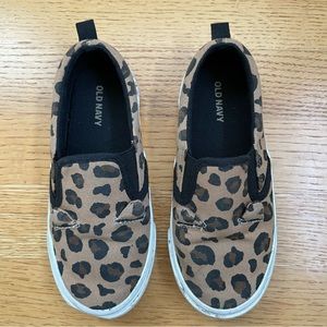 Old Navy Animal Print Slip Ons 10